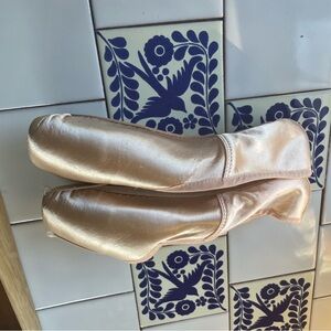Freed Satin Ballet Pointe Shoes
